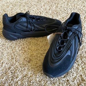 New! Adidas Ozeila Training/Workout Shoes Triple Black #H04250 Men’s Sz 14